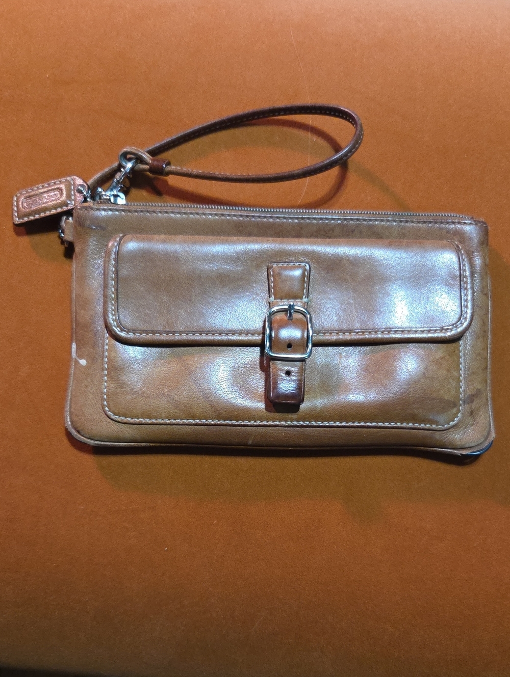 VTG Coach Soho Brown Leather Buckle Flap Wristlet
